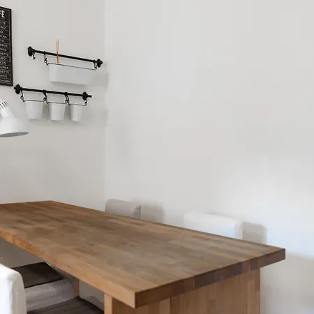 Апартаменты Casa Castaldi - Nel Cuore Di & Wi-fi
